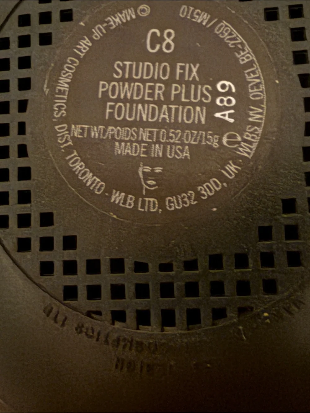 MAC Cosmetics Studio Fix C8 Powder Plus Foundation old formula like new